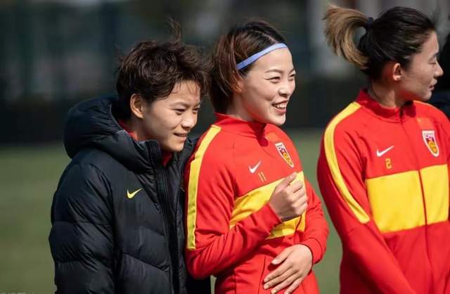 中国女足通过国内联赛与球员留洋双重发展 自信与技能都在提升(9)