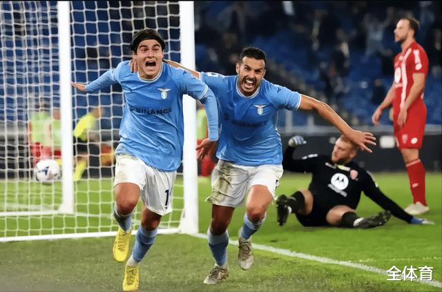 1-0！阿根廷新梅西踢疯了！拉齐奥力压AC米兰升至意甲积分榜第二(4)