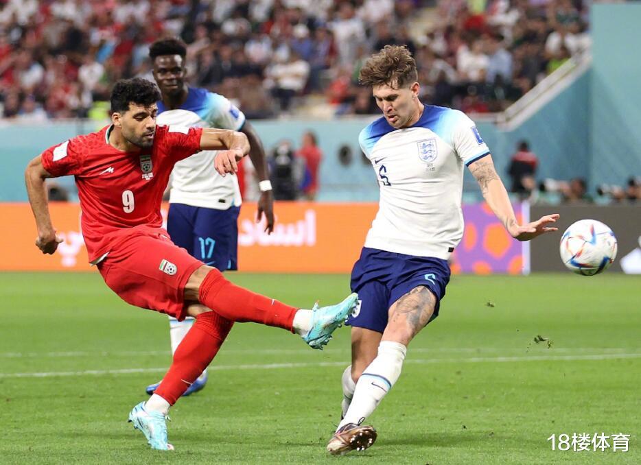 世界杯首位00后进球者产生，英格兰强势亮相，伊朗麒麟臂伤退(5)