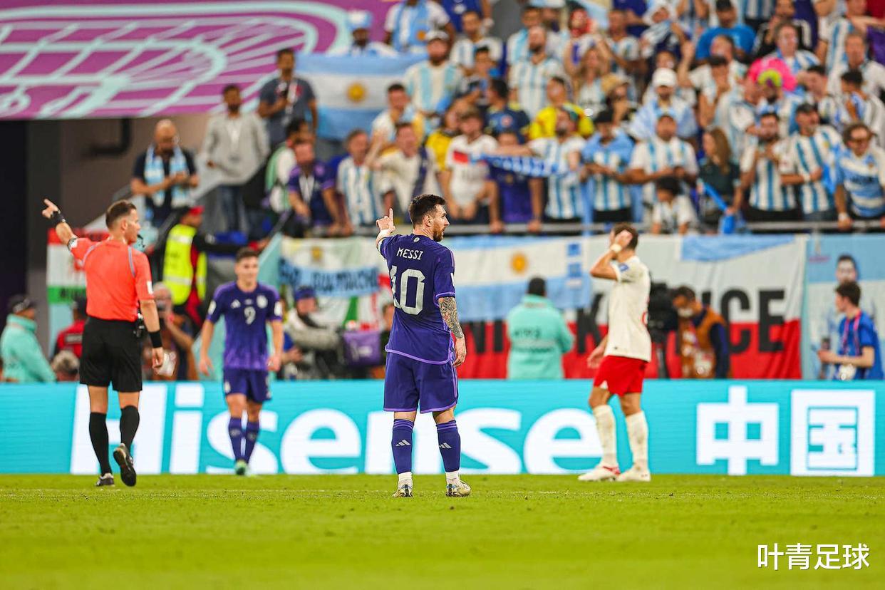 世界杯生死战，2-0！阿根廷第1出线，梅西失点，2小将破门(1)