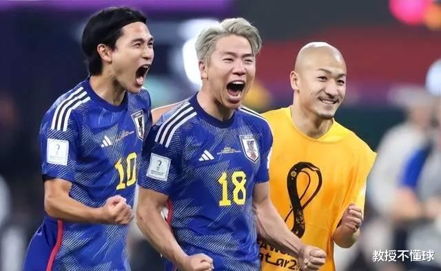 世界杯：日本vs西班牙，两个切入点，谈谈日本为什么能晋级(9)