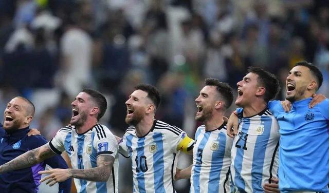 阿根廷决战法国争冠！高卢雄鸡送两助攻，国际足联助梅西安心登顶(4)