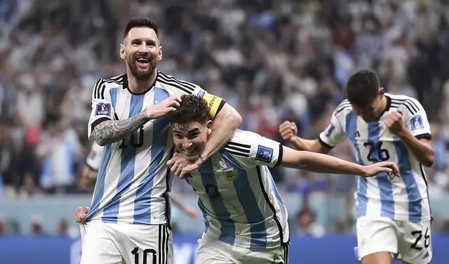阿根廷决战法国争冠！高卢雄鸡送两助攻，国际足联助梅西安心登顶(5)
