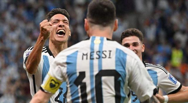 阿根廷决战法国争冠！高卢雄鸡送两助攻，国际足联助梅西安心登顶(6)