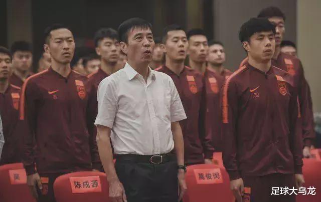 曝69岁世界名帅加盟中国队，主打铁血风格，重塑国足斗志+形象(1)