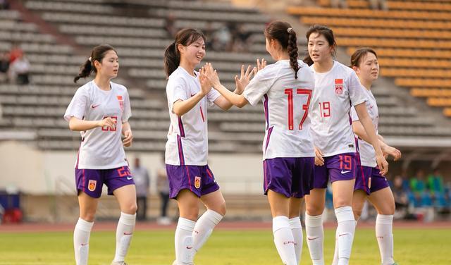 3战狂飙20球，中国女足U20火了，谁有资格进国家队，谁进球最多？(8)