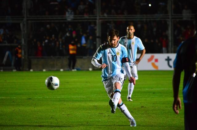世界杯冠军阿根廷队中国行，只能证明组织方及中国足协是真的不行(4)