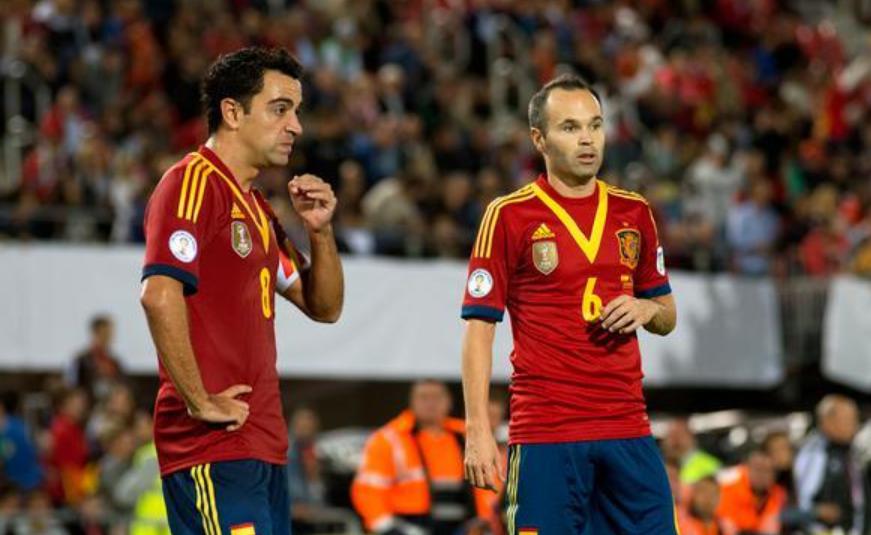 三冠王！西班牙足球正在复苏，他们距离黄金一代还有多远？(6)