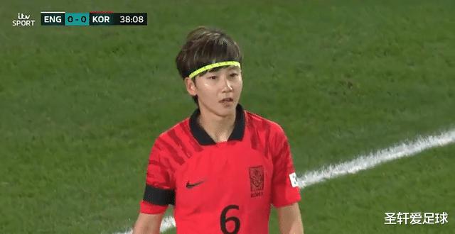 3分钟连丢2球！韩国后卫快被晃晕了，中国女足世界杯对手陷入狂欢(7)