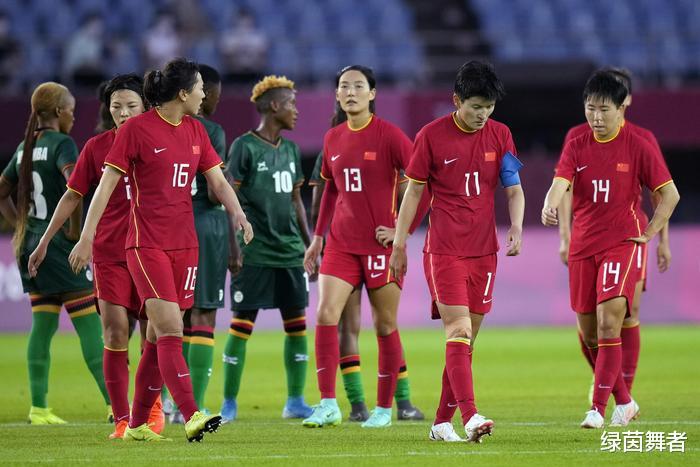 女足世界杯曝丑闻！1球员疑似男性，FIFA不作为，中国女足曾吃大亏(4)