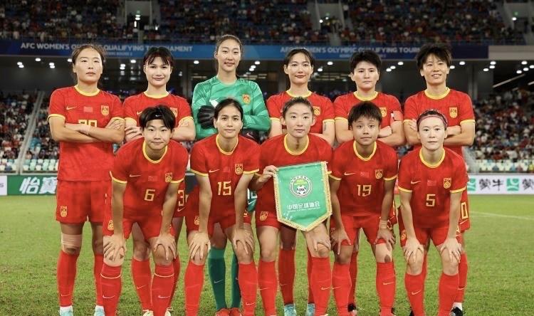 FIFA女足年终排名：中国跌至第19位！追平历史最低，最高曾排第4(1)