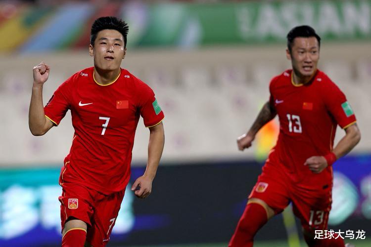 1-0！中国队复仇，亚洲杯发力，创30年纪录，武磊成王牌，CCTV5直播(4)