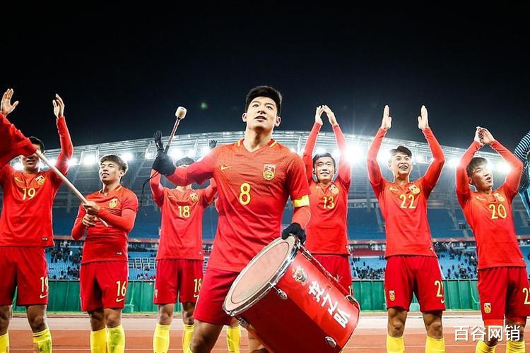 用两个字来形容中国足球，你会想到什么？(2)