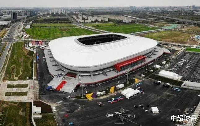 连续2年选择专业足球场：上海海港大概率举办中超开幕式！(2)