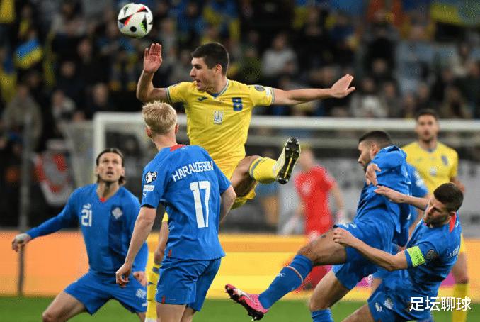 84分钟绝杀！乌克兰太猛了：2-1逆转冰岛，连续4届进欧洲杯，全队狂欢(1)